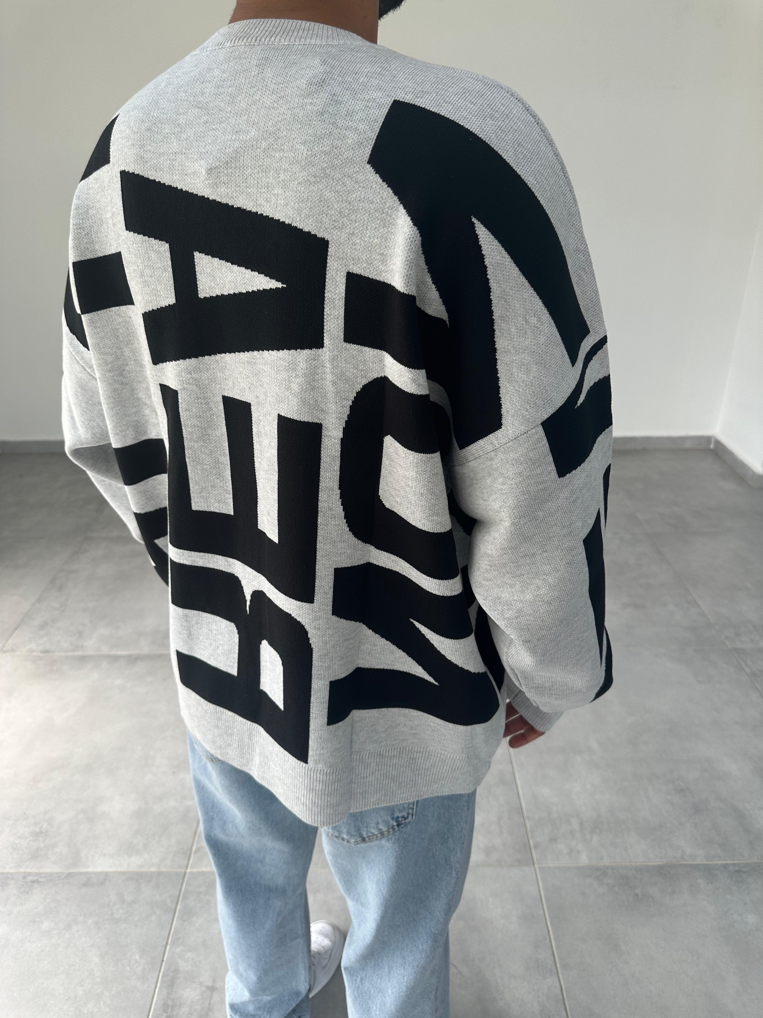 Gri Renk Letter İşlemeli Örme Oversize Sweatshirt