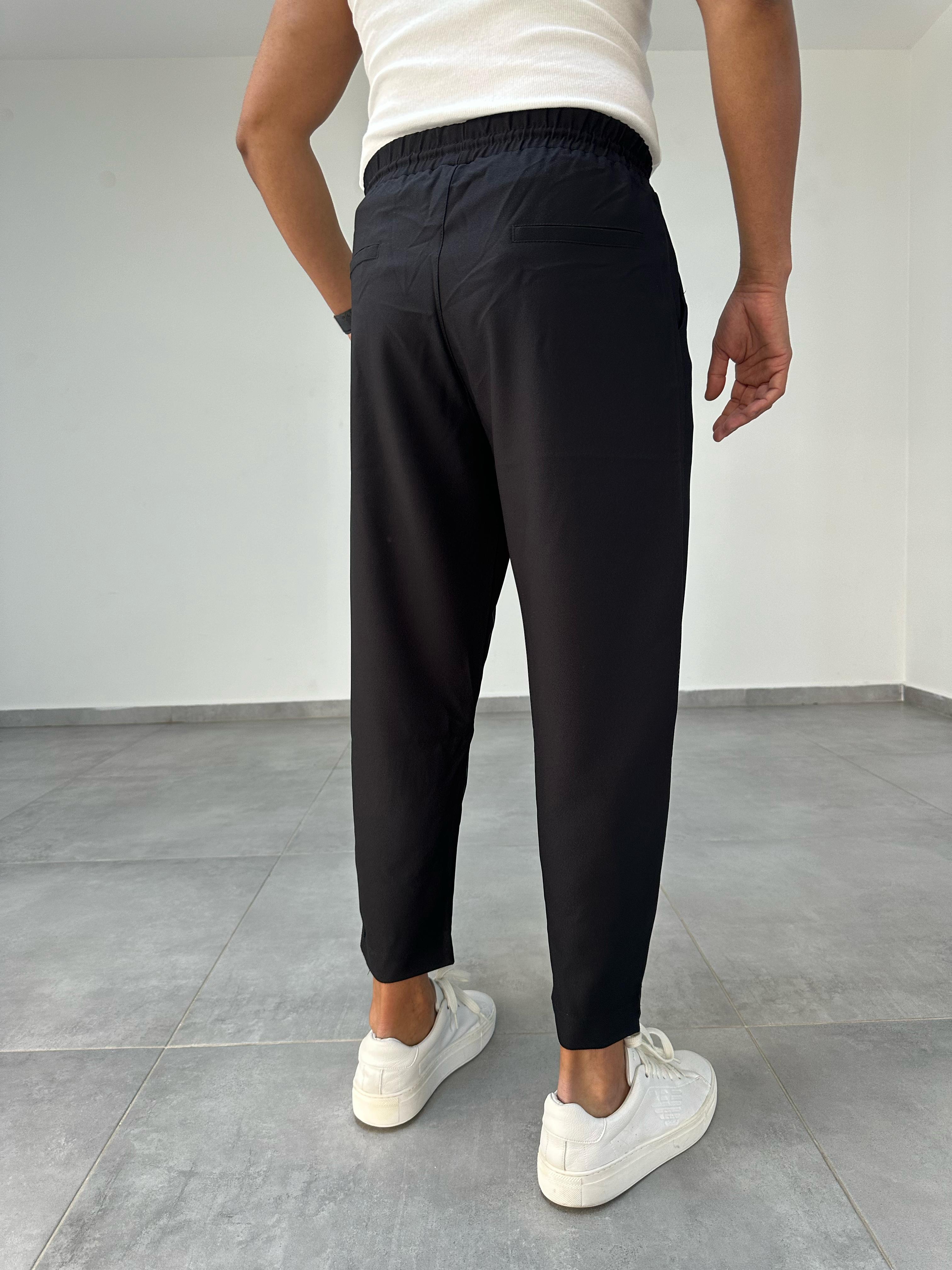Siyah İtalyan Kesim Jogger Pantolon