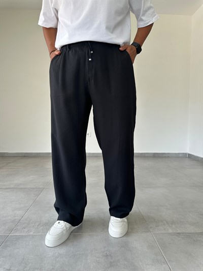 Tensel Kumaş Bel Kısmı Lastik Ve Bağcık Detaylı Siyah Renk Baggy Pantolon