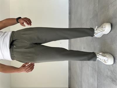 Haki Yeşil Renk Ön Kısmı Pile Detaylı Double Paça Kumaş Pantolon