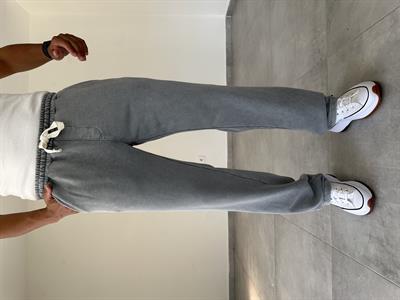 Gri Renk Yıkamalı Kumaş Paça Kısmı Stoperli Baggy Eşofman