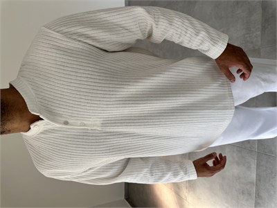 Ekru Renk Düğme Detaylı İnce Sweatshirt