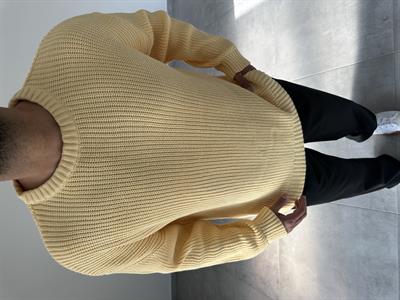 Sarı Renk Zincir Dikiş Detaylı Oversize Kesim Premium Örme Kazak