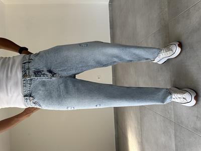 Buz Mavisi Yırtık Detaylı Boyfriend Kesim Kot  Pantolon