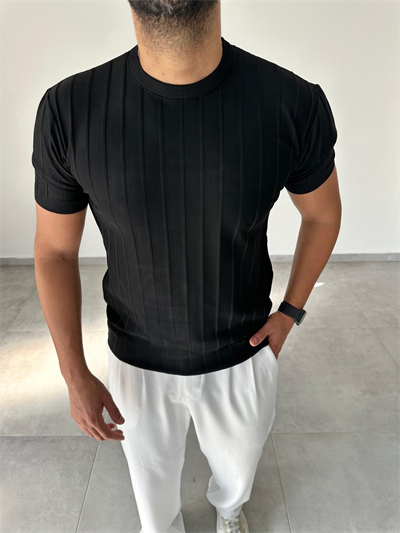 Şerit Detaylı Siyah Renk Basic T-Shirt