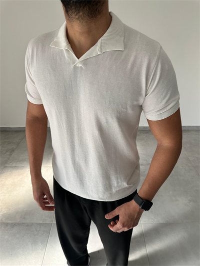 Polo Yaka Beyaz Renk Triko T-Shirt