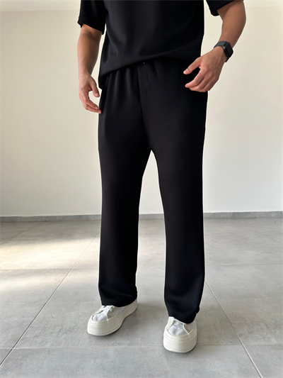 Modal Kumaş Siyah Renk Rahat Kesim Baggy Pantolon