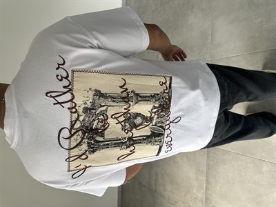 Beyaz Renk Rather Be Here Nakış Ve Pantch Detaylı Oversize T-Shirt