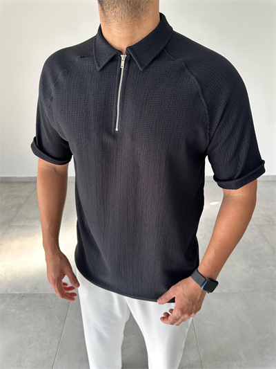 Siyah Renk Fermuarlı Polo Yaka T-Shirt