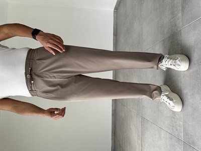 Kahve Renk Boyfriend Kesim Likralı Kumaş Pantolon