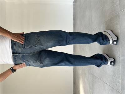 Dikiş Detaylı Asit Yıkama Baggy Kesim Kot Pantolon