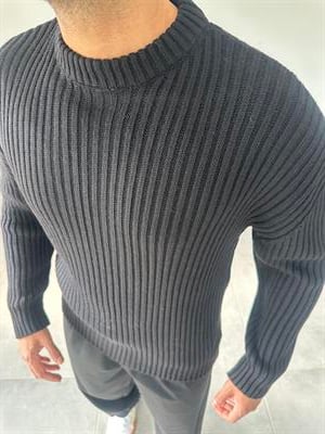 Siyah Renk Bisiklet Yaka Oversize Örme Kazak