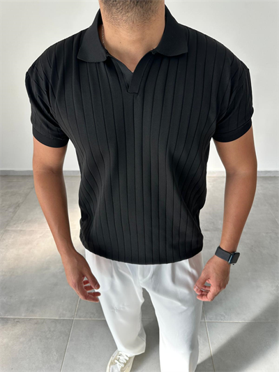 Siyah Renk Şerit Detaylı Polo Yaka T-Shirt
