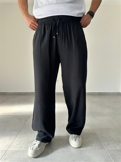 Tensel Kumaş Siyah Renk Rahat Kesim İnce Baggy Pantolon