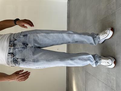 Dikiş Detaylı Asit Yıkama Baggy Kesim Kot Pantolon