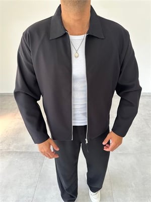 Siyah Renk Boxy Fit Kol Düğmeli Ceket