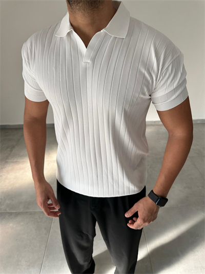 Beyaz Renk Şerit Detaylı Polo Yaka T-Shirt