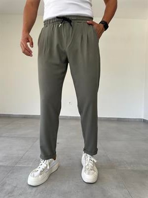 Haki Yeşil Renk Ön Kısmı Pile Detaylı Double Paça Kumaş Pantolon