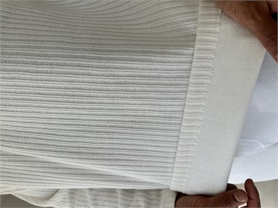 Ekru Renk Düğme Detaylı İnce Sweatshirt