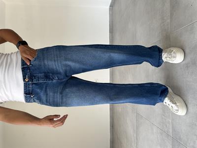 Mavi Renk Yıkama Detaylı Baggy Kesim Kot Pantolon