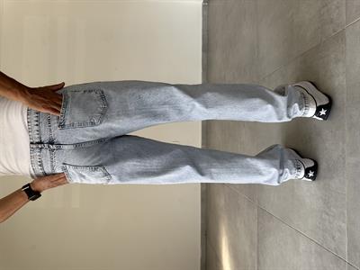 Dikiş Detaylı Asit Yıkama Baggy Kesim Kot Pantolon