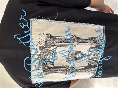 Siyah Renk Rather Be Here Nakış Ve Pantch Detaylı Oversize T-Shirt
