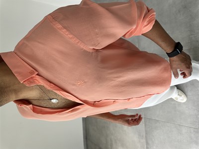Somon Renk Tensel Kumaş Nakış Detaylı Rahat Kesim Gömlek