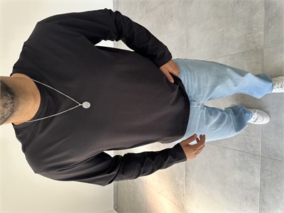 Siyah Renk Rahat Kesim Yüksek Kalite Basic Sweatshirt