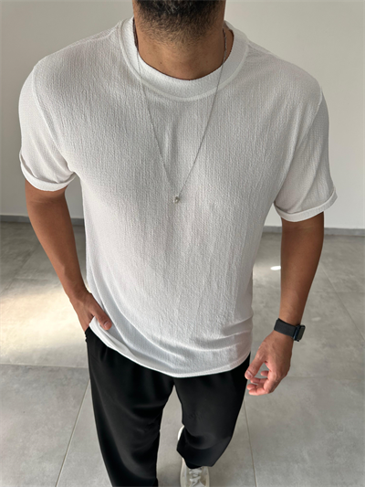 Beyaz Renk  Rahat Kesim Basic Örme T-Shirt