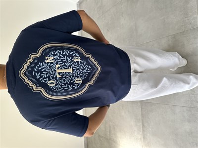 Lacivert Renk Nakış Ve Örme Harf Detaylı Oversize T-Shirt