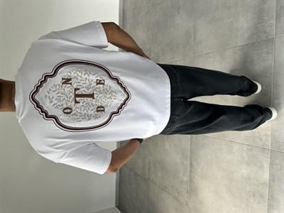 Beyaz Renk Nakış Ve Örme Harf Detaylı Oversize T-Shirt
