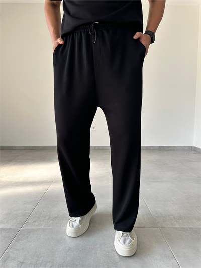 Modal Kumaş Siyah Renk Rahat Kesim Baggy Pantolon