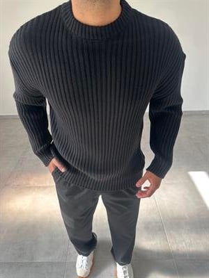 Siyah Renk Bisiklet Yaka Oversize Örme Kazak