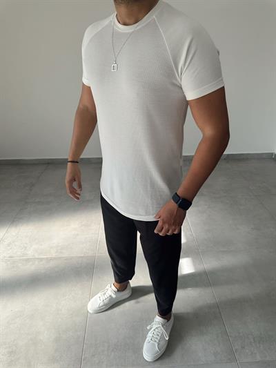 Beyaz Renk Reglan Kol Waffle Kumaş T-Shirt