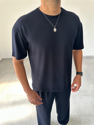Modal Kumaş Lacivert Renk Rahat Kesim T-Shirt