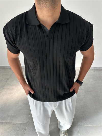 Siyah Renk Şerit Detaylı Polo Yaka T-Shirt