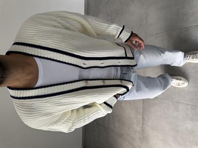 Ekru Renk Oversize Kesim Vintage Tasarım Hırka