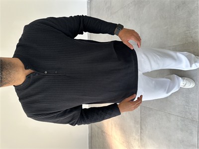 Siyah Renk Düğme Detaylı İnce Sweatshirt