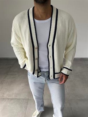 Ekru Renk Oversize Kesim Vintage Tasarım Hırka