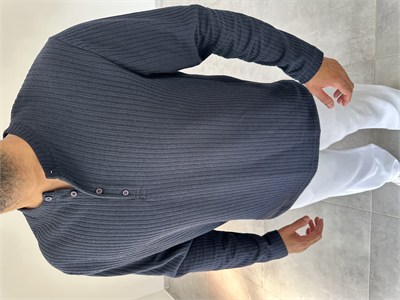 Lacivert Renk Düğme Detaylı İnce Sweatshirt