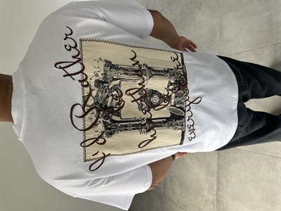 Beyaz Renk Rather Be Here Nakış Ve Pantch Detaylı Oversize T-Shirt