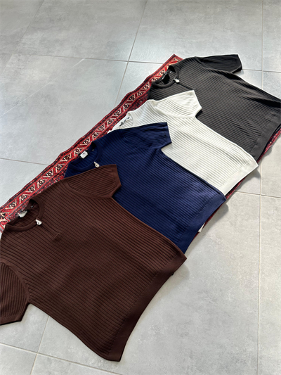 Beyaz Renk Fermuar Detaylı Premium Kalite Basic Triko T-Shirt
