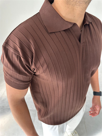 Kahve Renk Şerit Detaylı Polo Yaka T-Shirt