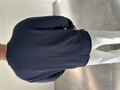 Lacivert Renk Kesik Yaka Detaylı Oversize Kesim Sweatshirt