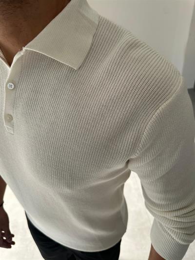 Ekru Renk Düğme Detaylı Polo Yaka Triko
