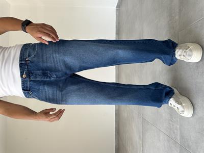 Mavi Renk Yıkama Detaylı Baggy Kesim Kot Pantolon
