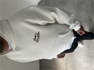 Pantch Ve Baskı Detaylı Beyaz Renk Premium Kapüşonlu Sweatshirt