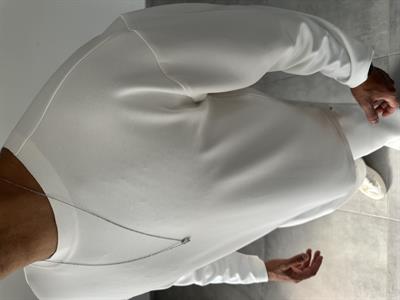 Beyaz Renk Oys Kumaş Oversize Kesim Sweatshirt