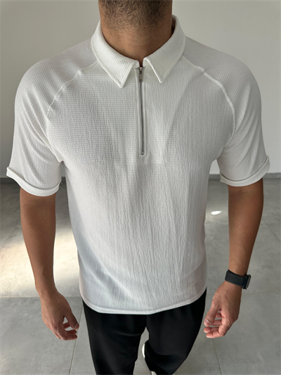 Beyaz Renk Fermuarlı Polo Yaka T-Shirt