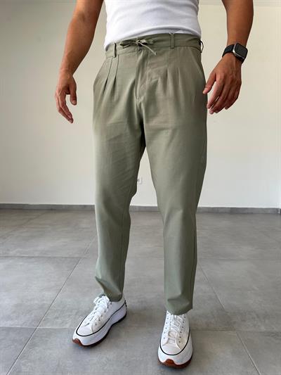 Haki Renk Ön Kısmı Pile Detaylı Boyfriend Kesim Keten Pantolon